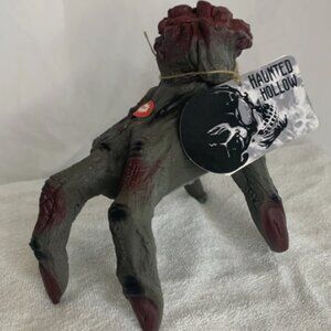 Haunted Hallow -Animated Haunted Hand